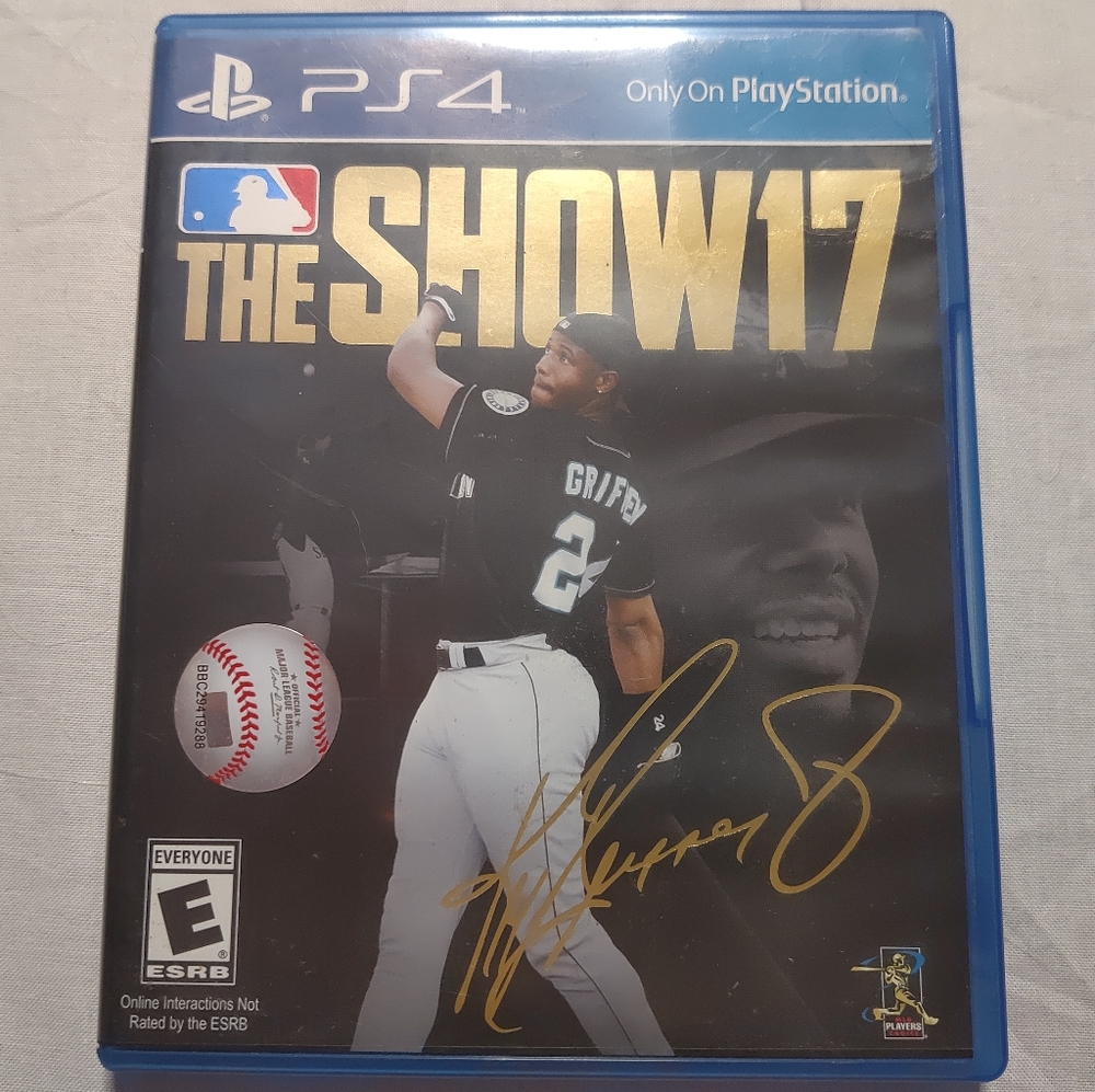 MLB: The Show 17 Game SONY PlayStation 4 PS4 2017 Video Game USED